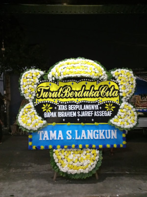 Papan Bunga Duka di Jangkar
